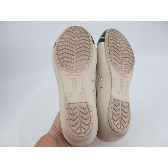 Crocs Ballet Flats Women’s Size 6 M Cream Black Cap Toe Slip On Closed Toe Shoes - Picture 7 of 8